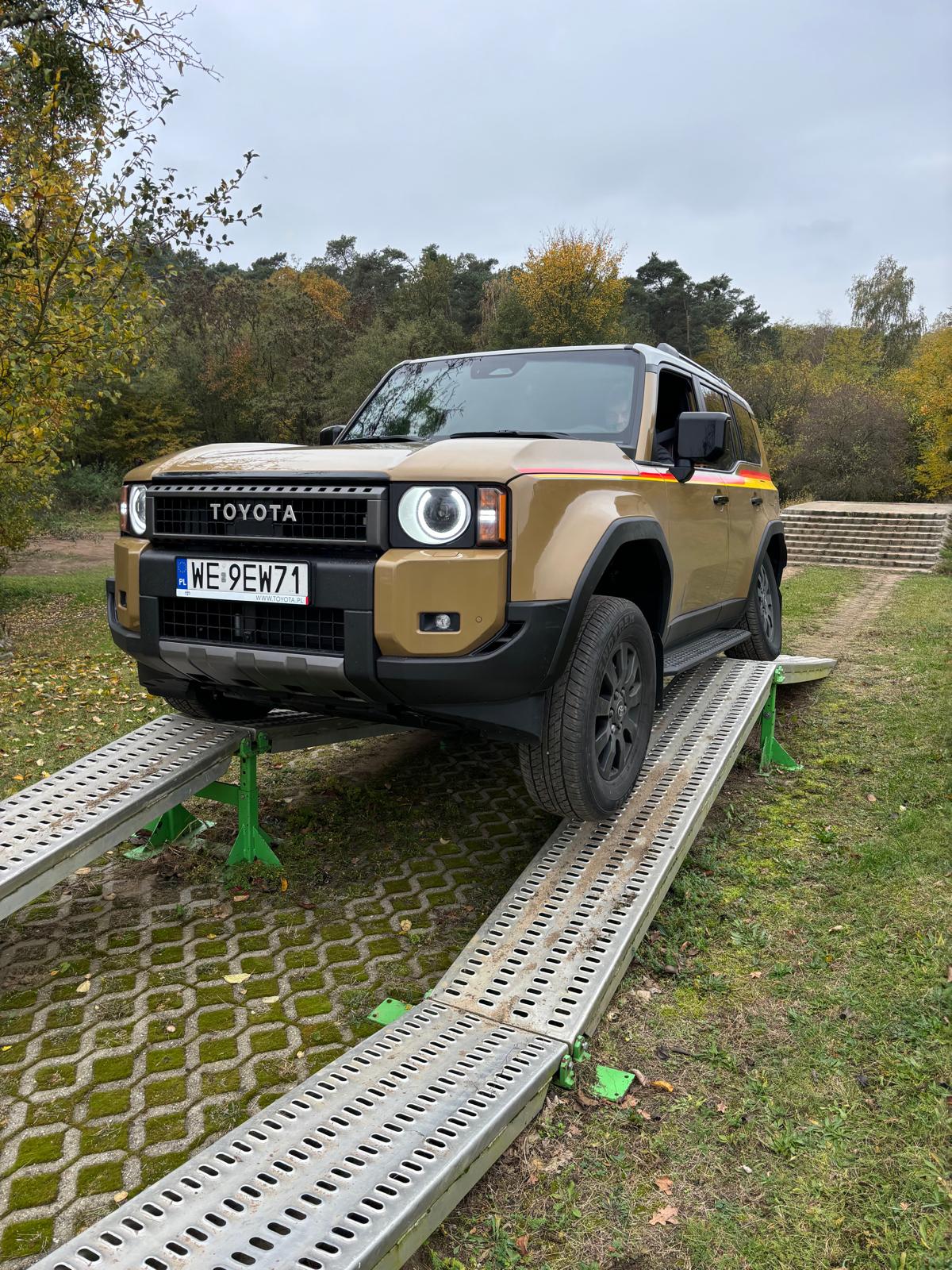 WhatsApp Image 2025-01-29 at 17.11.03 WhatsApp Image 2025-01-29 at 17.11.03