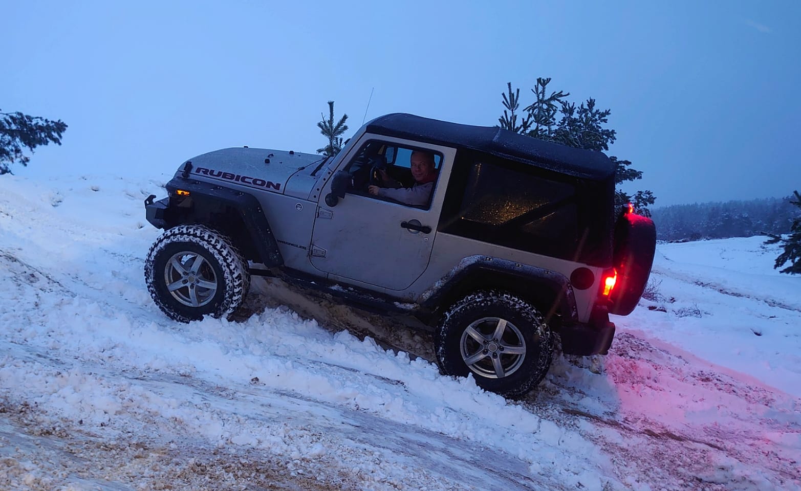 edd0fde2-fdf1-41ab-85c1-391cb3986fd9 edd0fde2-fdf1-41ab-85c1-391cb3986fd9