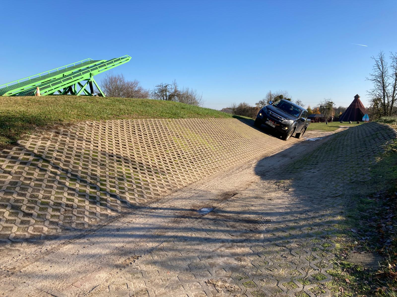 1030c28c-36a5-4cc4-918e-078013910d75 1030c28c-36a5-4cc4-918e-078013910d75