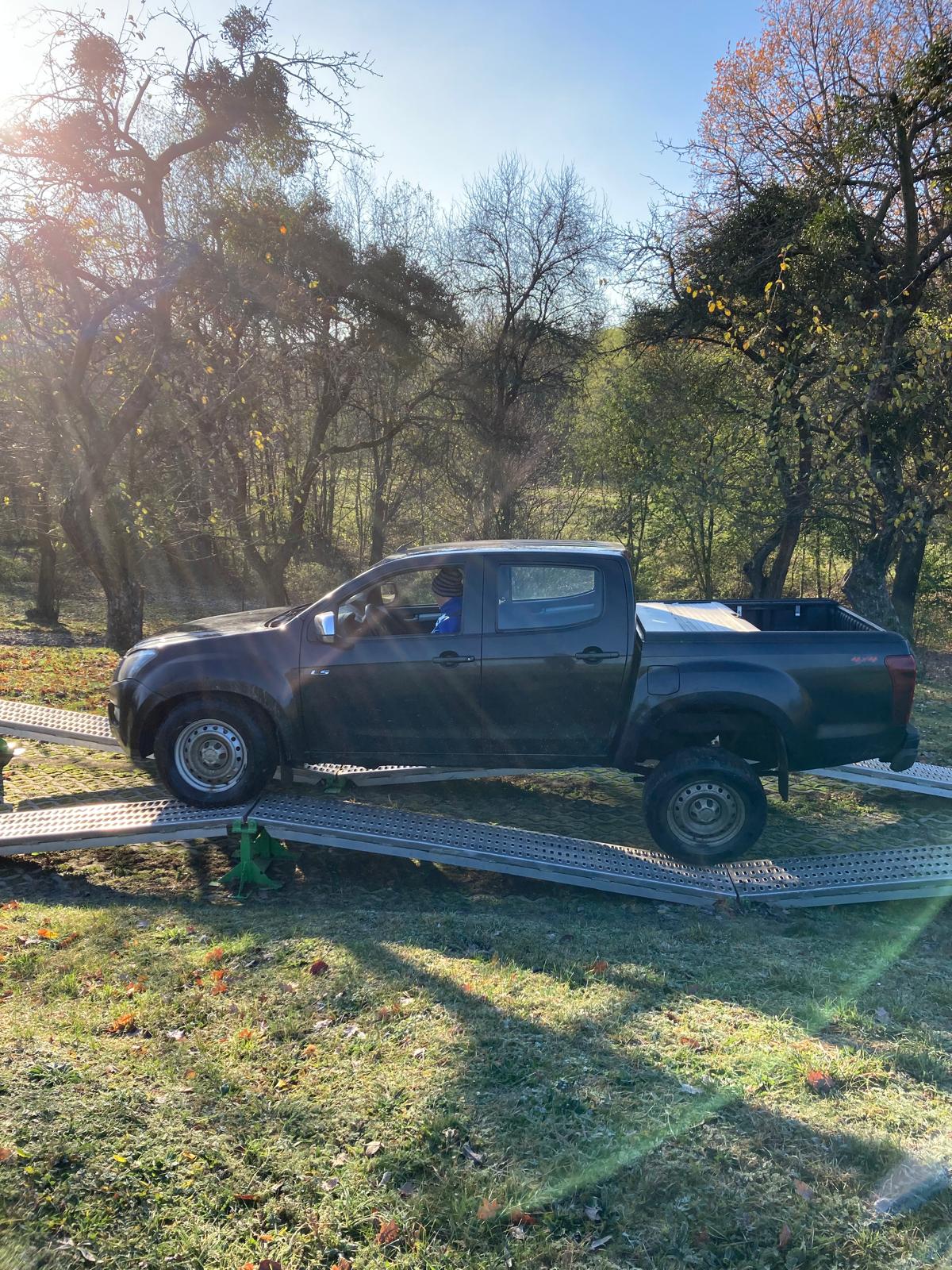 7c0529ef-8b6c-4b83-914e-207051c2f43b 7c0529ef-8b6c-4b83-914e-207051c2f43b