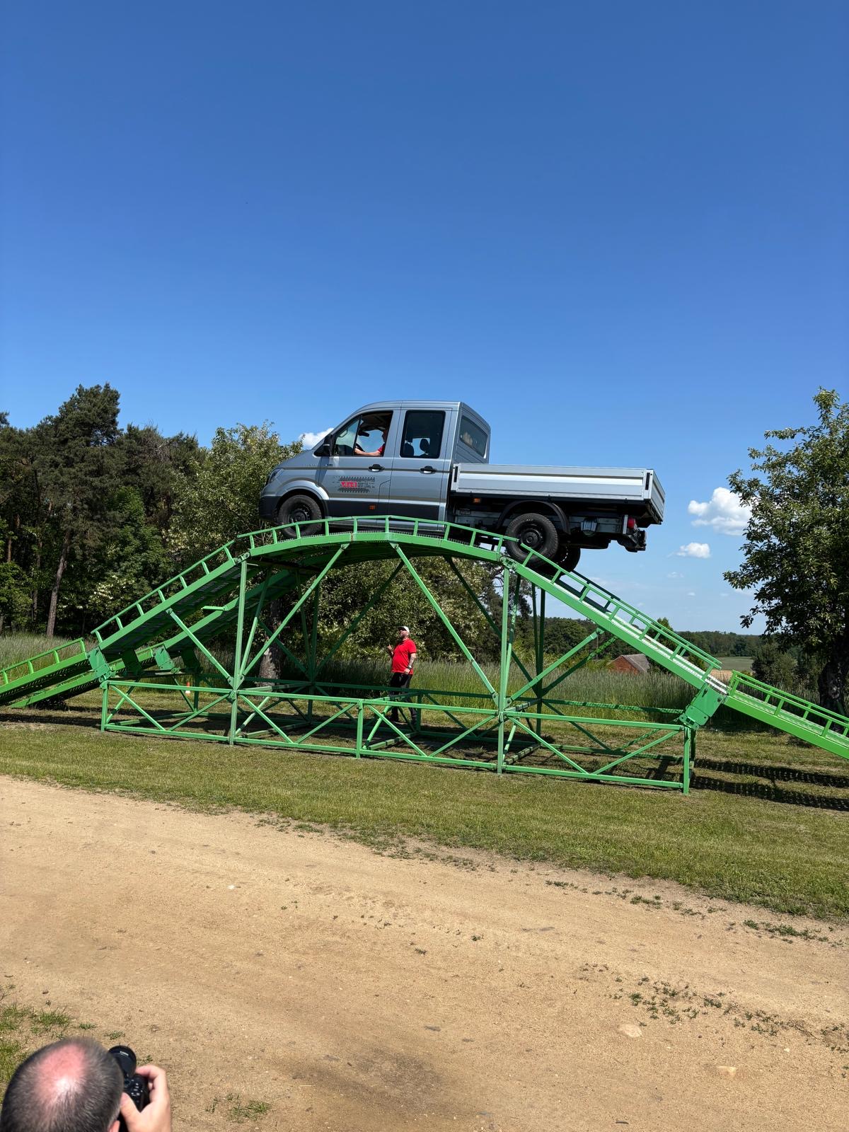 3ca7764d-28d4-42ba-9a05-762159bec6da 3ca7764d-28d4-42ba-9a05-762159bec6da