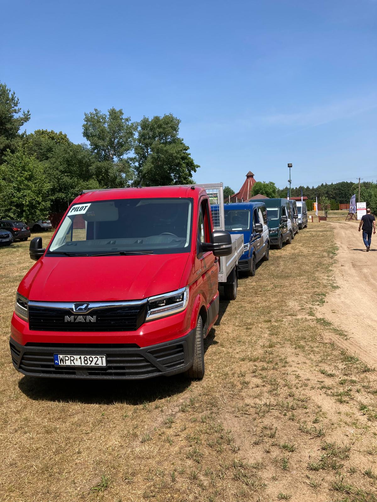 922bfad9-74a0-4da2-9311-3eda2f91e5e8 922bfad9-74a0-4da2-9311-3eda2f91e5e8