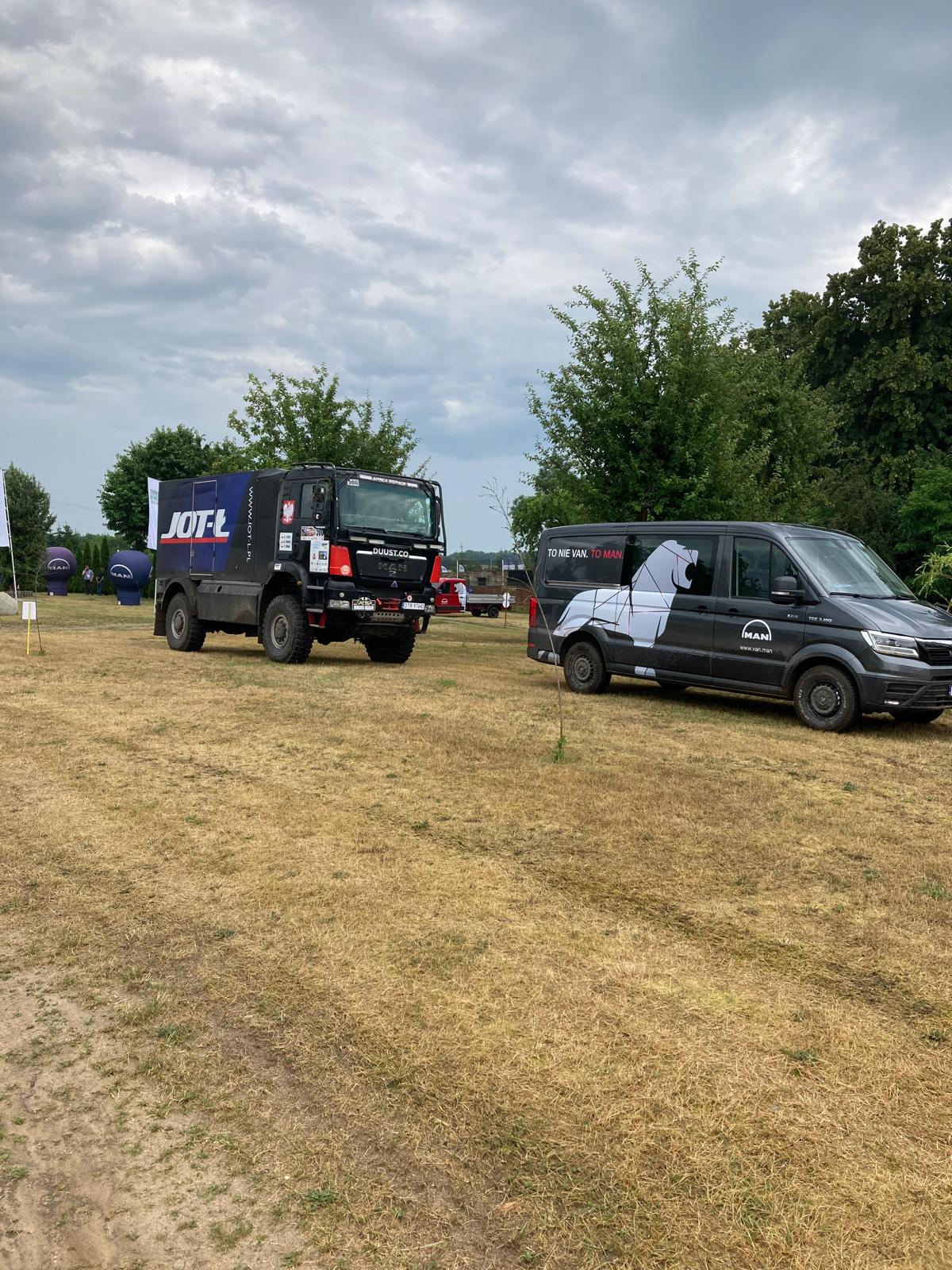 da073b52-13aa-43cb-b505-a7c868e4c5ab da073b52-13aa-43cb-b505-a7c868e4c5ab