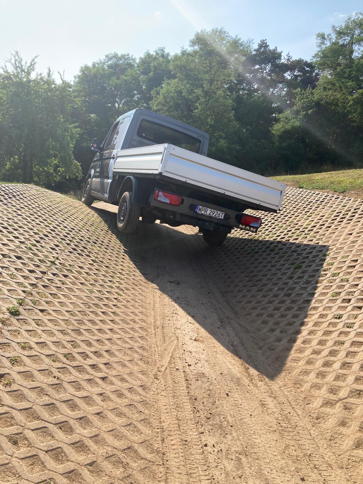 e0666b22-5e87-4c0b-af5d-3a055a1421f5 e0666b22-5e87-4c0b-af5d-3a055a1421f5